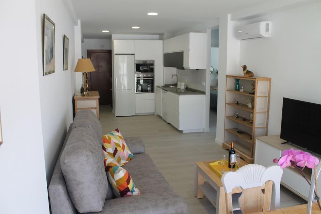 Luminoso Y Reformado En Apartament Nerja